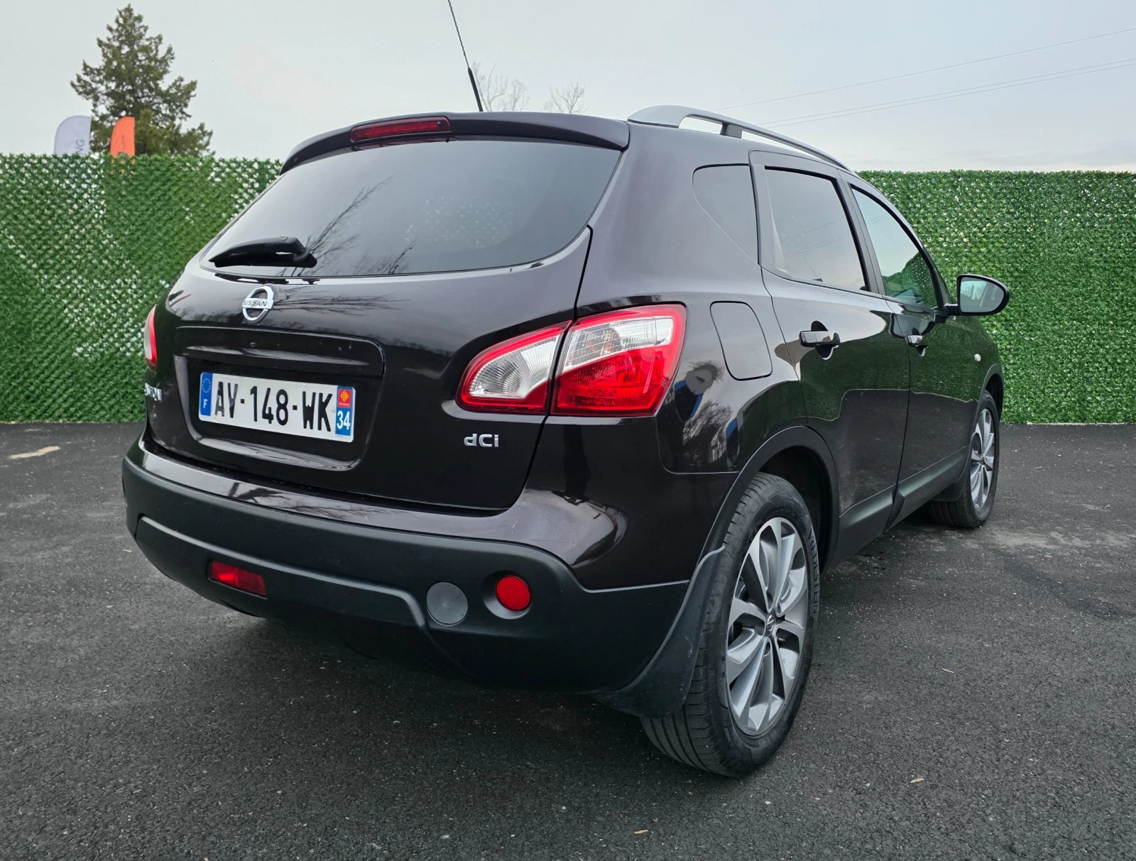 Nissan Qashqai Avtomat 4x4 Pan, снимка 4 - Автомобили и джипове - 53892239