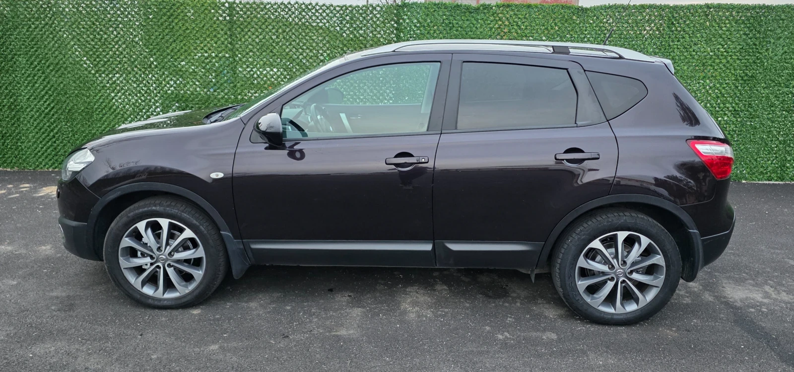 Nissan Qashqai Avtomat 4x4 Pan, снимка 2 - Автомобили и джипове - 53892239