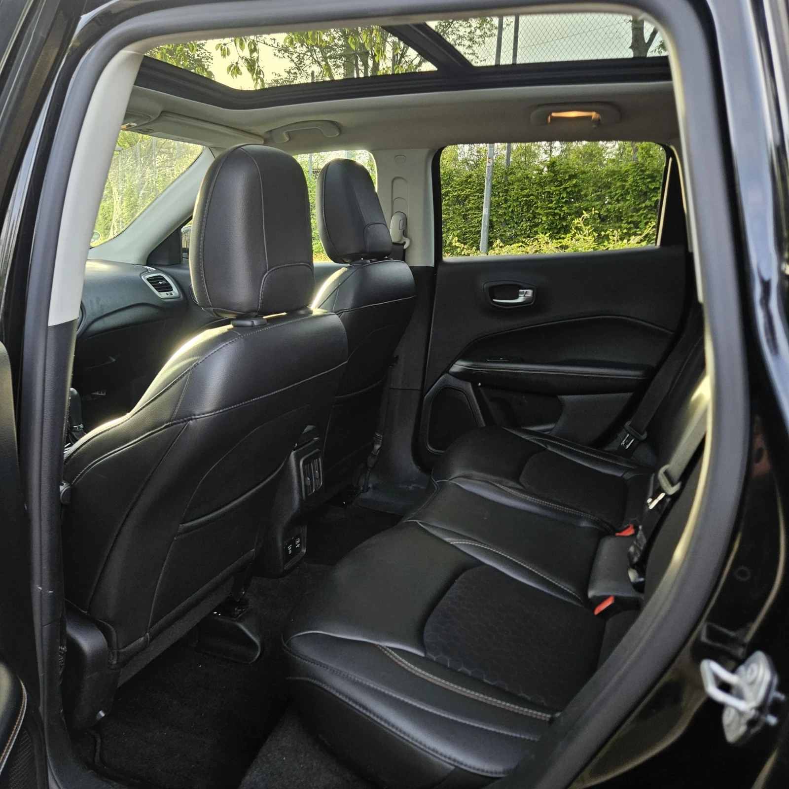 Jeep Compass, снимка 5 - Автомобили и джипове - 54335006