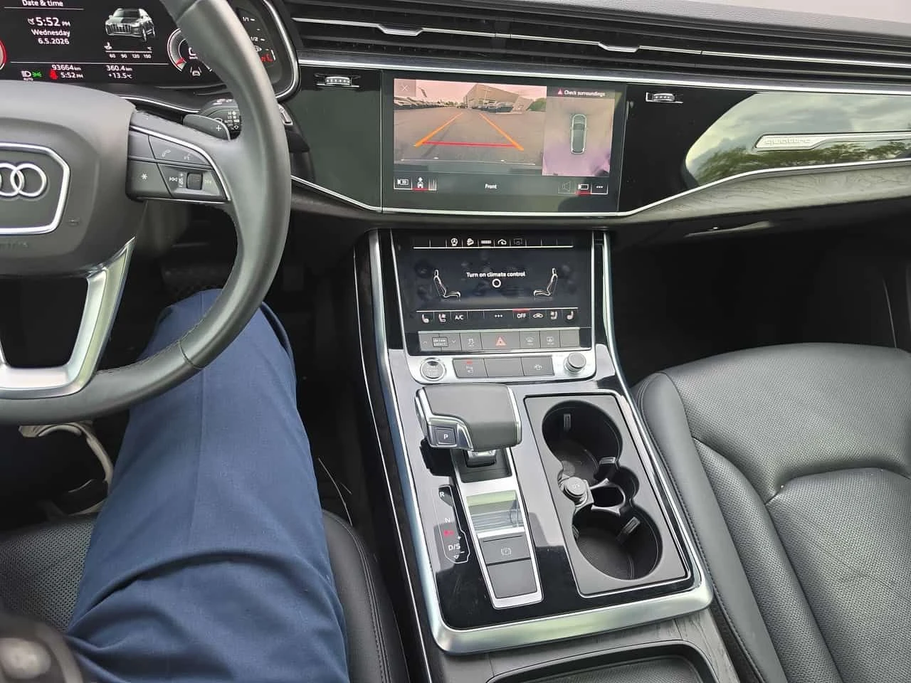 Audi Q7 * PROGRESSIV * ДИСТРОНИК * ОБДУХВАНЕ * ПАНО, снимка 9 - Автомобили и джипове - 54446118
