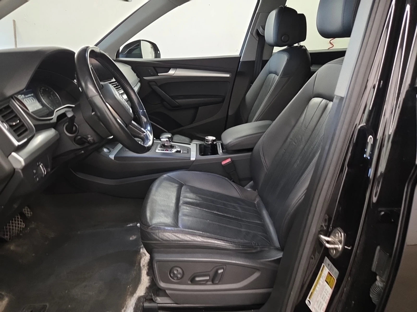 Audi Q5 2.0T * ПОДГРЕВ * QUATTRO * CARFAX * , снимка 5 - Автомобили и джипове - 54978217