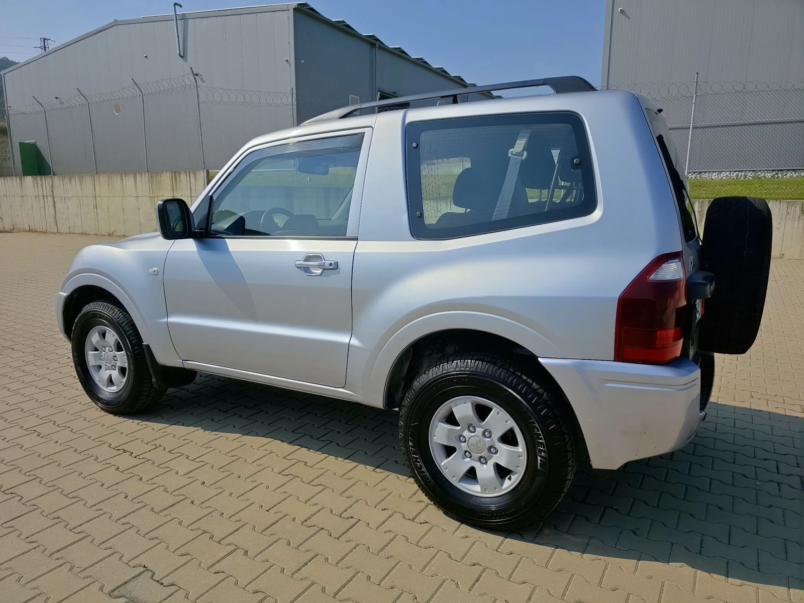 Mitsubishi Pajero 2.5/115, снимка 4 - Автомобили и джипове - 55112679
