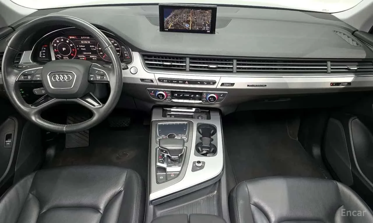 Audi Q7 * 45 TFSI Quattro * CARFAX * ЦЕНА ДО БГ, снимка 9 - Автомобили и джипове - 55556285