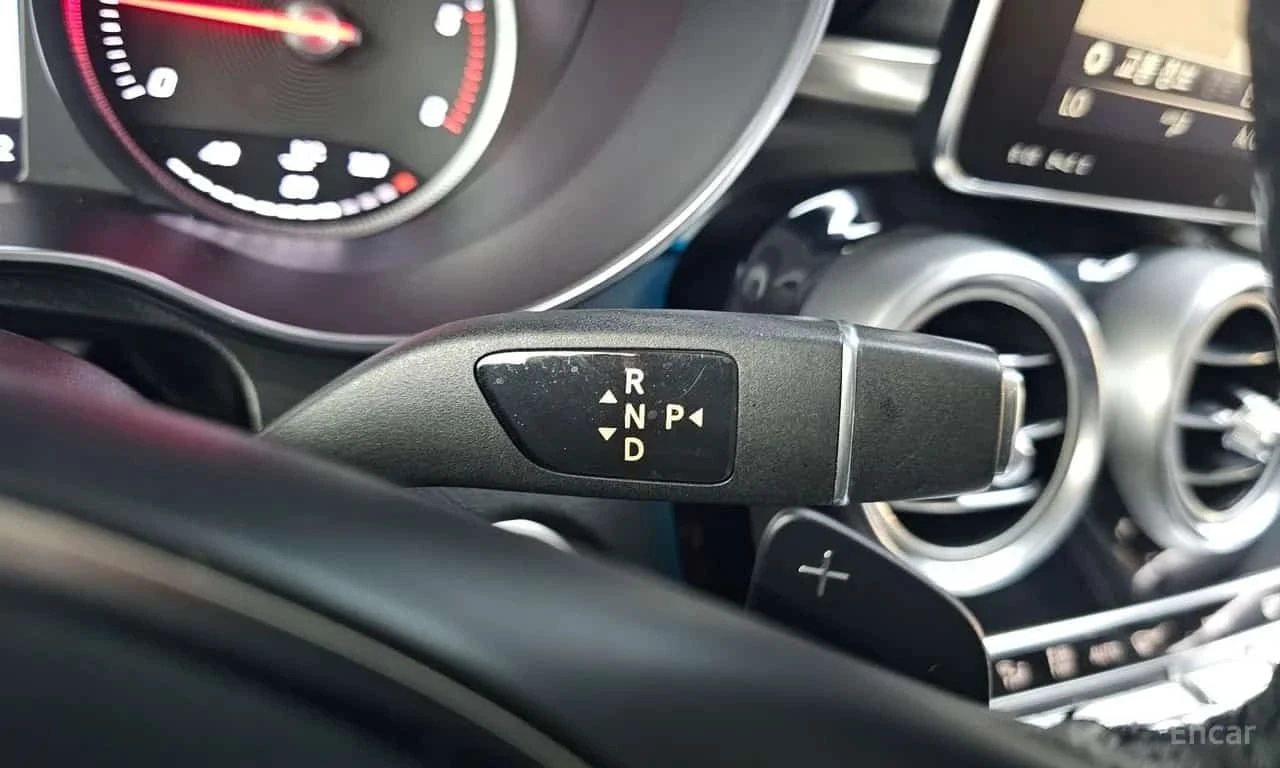 Mercedes-Benz GLC * GLC220 d 4MATIC Premium Coupe * ЦЕНА ДО БГ, снимка 9 - Автомобили и джипове - 55750960