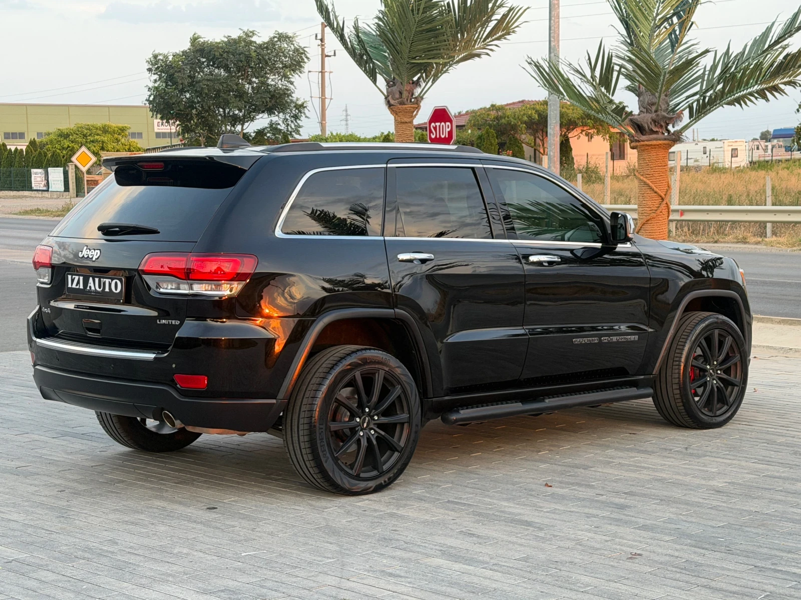 Jeep Grand cherokee 3.6/V6/TOP/LIZING, снимка 4 - Автомобили и джипове - 55934378