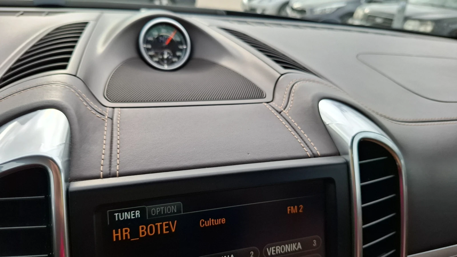 Porsche Cayenne GTS , снимка 10 - Автомобили и джипове - 55999142