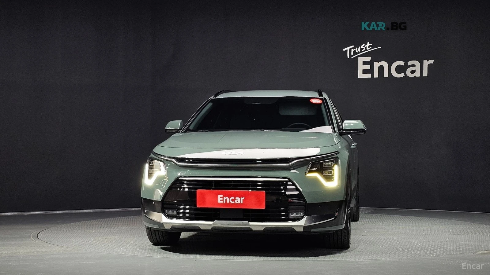 Kia Niro HYBRID* SIGNATURE* HARMAN KARDON* ПОДГРЕВ* ОБДУХВА, снимка 3 - Автомобили и джипове - 56008579