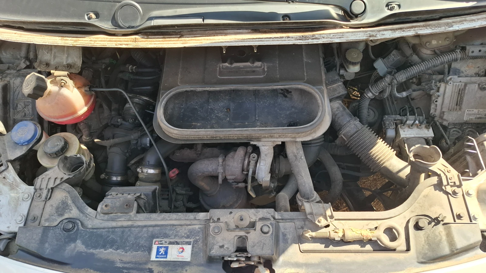 Peugeot Expert 1.6, снимка 11 - Бусове и автобуси - 55079960