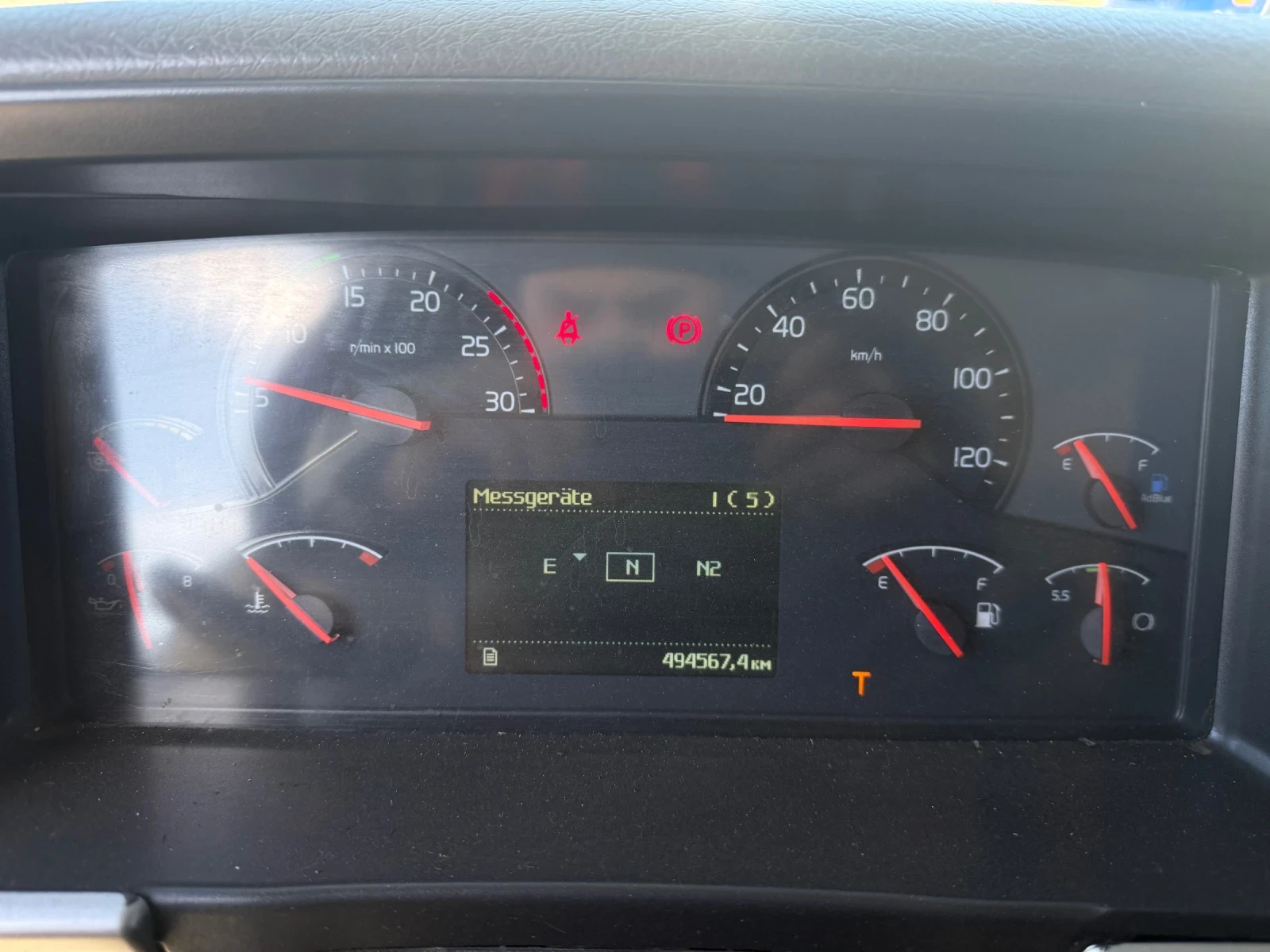 Volvo Fm 460* 8x4* спална кабина* двустранен* перфектен, снимка 17 - Камиони - 54117991