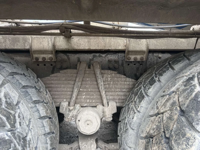 Бетон помпа Scania CIFA MK28, снимка 4 - Индустриална техника - 49985250