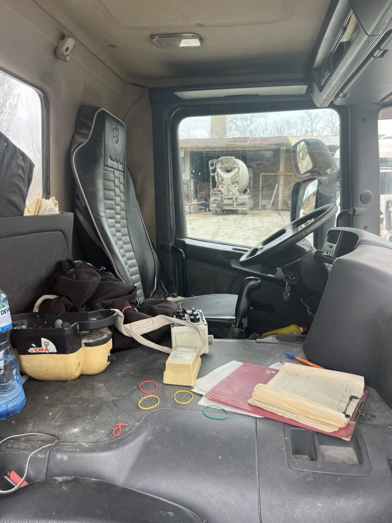 Бетон помпа Scania CIFA MK28, снимка 15 - Индустриална техника - 49985250