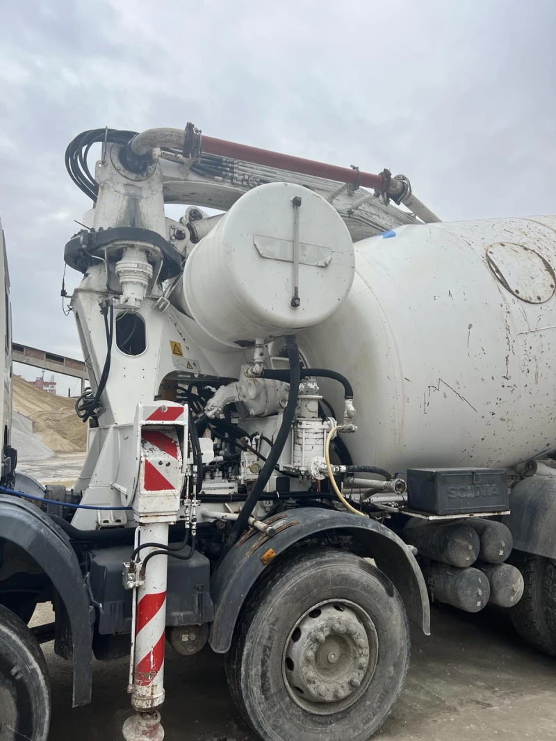 Бетон помпа Scania CIFA MK28, снимка 9 - Индустриална техника - 49985250