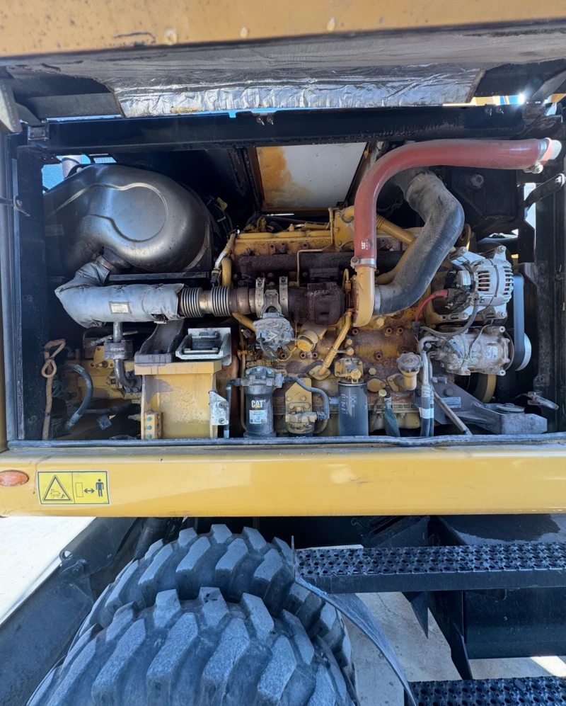 Багер Cat M318F, снимка 5 - Индустриална техника - 52518782