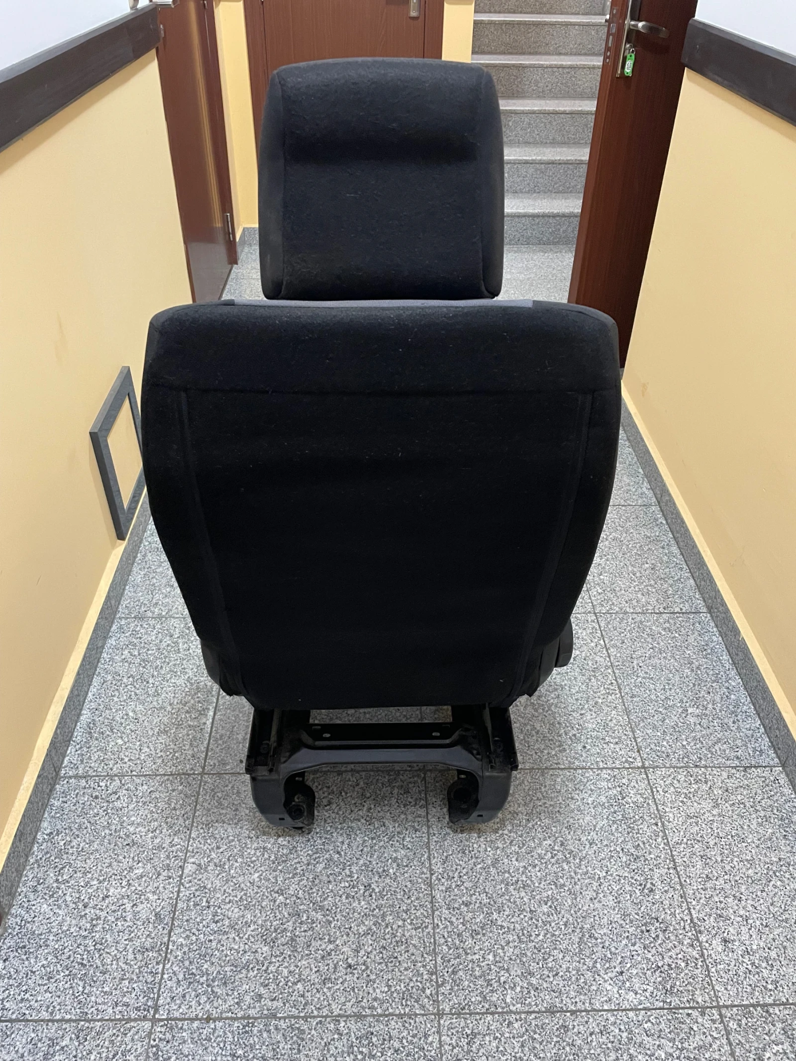 ������� �������� | Mobile.bg � ����������� 9