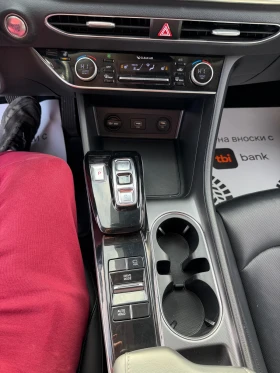 Hyundai Sonata НАЛИЧНА* LPG * * КЛИМАТРОНИК * * ГОЛЯМА НАВИГАЦИЯ*, снимка 10