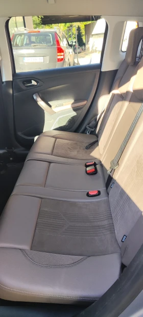 Peugeot 2008 ALLURE, снимка 16