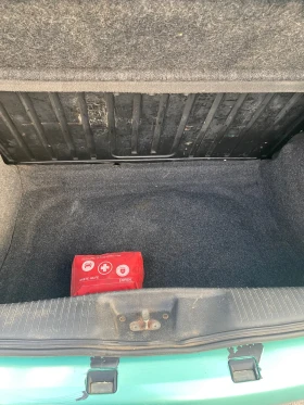 VW Polo 1.6, снимка 12