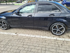 Mercedes-Benz C 220, снимка 2