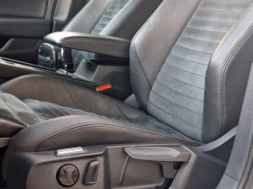 Обява за продажба на VW Passat R-Line/Distronic/Lane Assist/DSG ~24 800 лв. - изображение 9