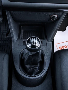 VW Touran 1.9 TDI 6 Ск - 7700 лв. / 3936.95 € - 69387236 15