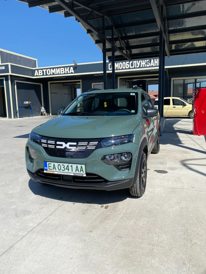 Dacia Spring регистриран, снимка 1 - Автомобили и джипове - 43815269