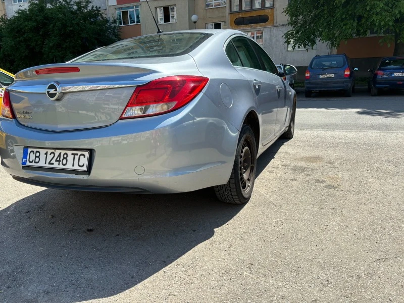 Opel Insignia, снимка 4 - Автомобили и джипове - 45604876