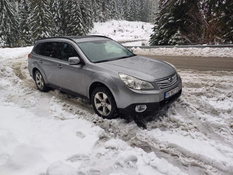 Subaru Outback 3.6 R SI-DRIVE LPG, снимка 1 - Автомобили и джипове - 49234419