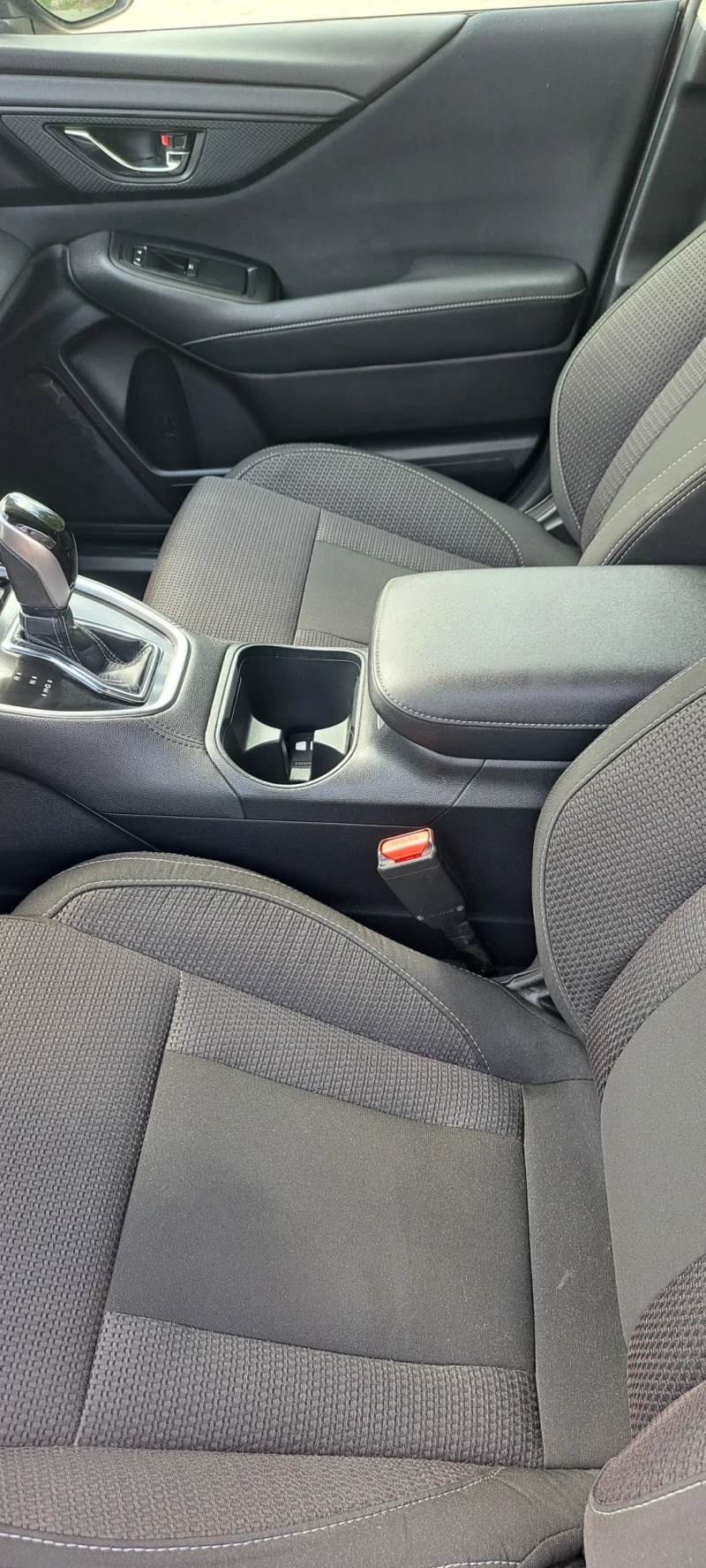 Subaru Outback, снимка 6 - Автомобили и джипове - 52585473