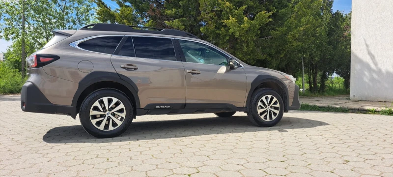 Subaru Outback, снимка 3 - Автомобили и джипове - 52585473