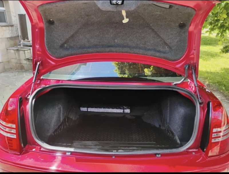 Chrysler 300c 6.1 SRT8, снимка 9 - Автомобили и джипове - 52766499