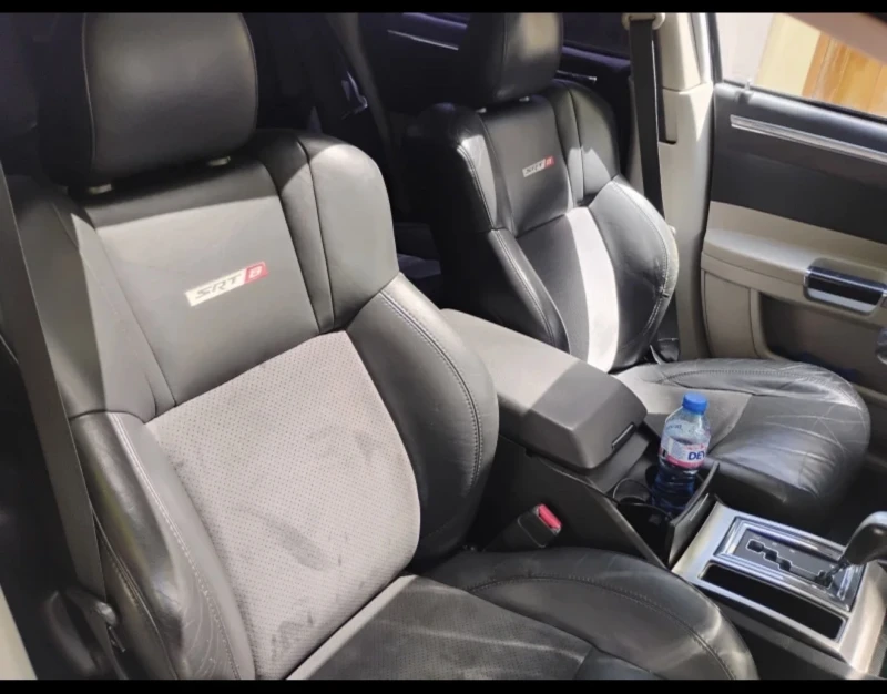 Chrysler 300c 6.1 SRT8, снимка 8 - Автомобили и джипове - 52766499
