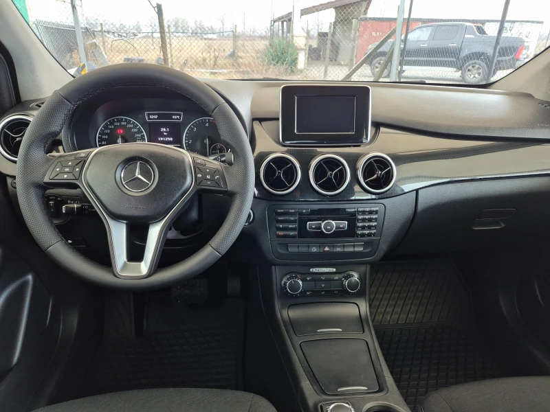 Mercedes-Benz B 180 EVRO  5B, снимка 9 - Автомобили и джипове - 53566458