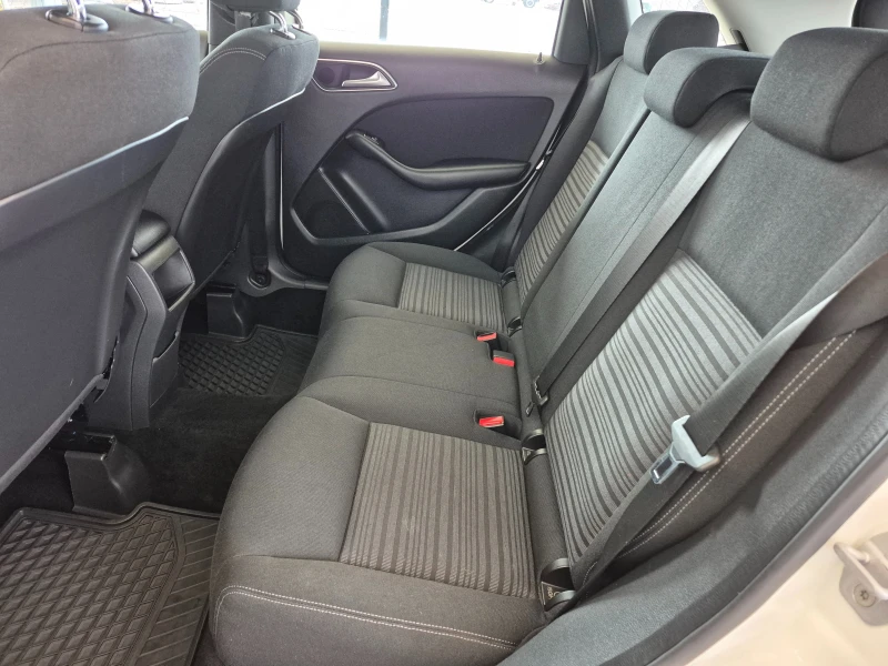 Mercedes-Benz B 180 EVRO  5B, снимка 13 - Автомобили и джипове - 53566458