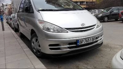 Toyota Previa 2.0 D4D - изображение 3