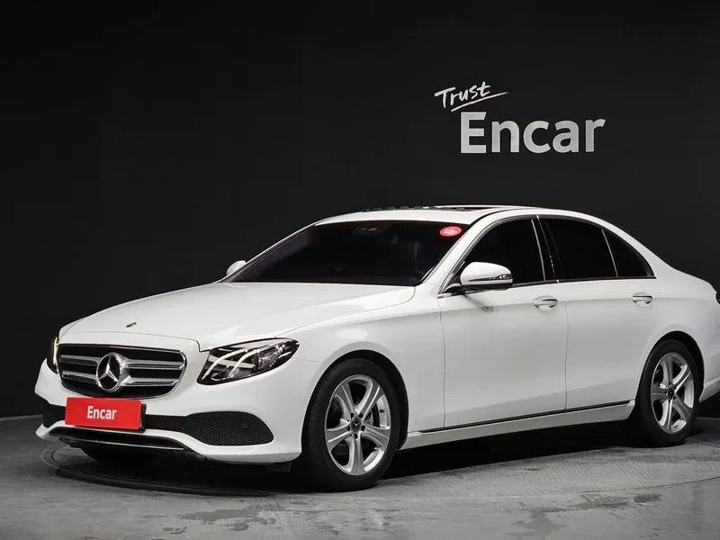 Mercedes-Benz E 200 Avantgarde