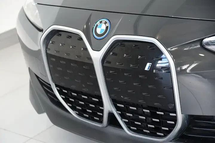 BMW i4 xDrive40* Aero 19* ����* ������� | Mobile.bg � ����������� 3