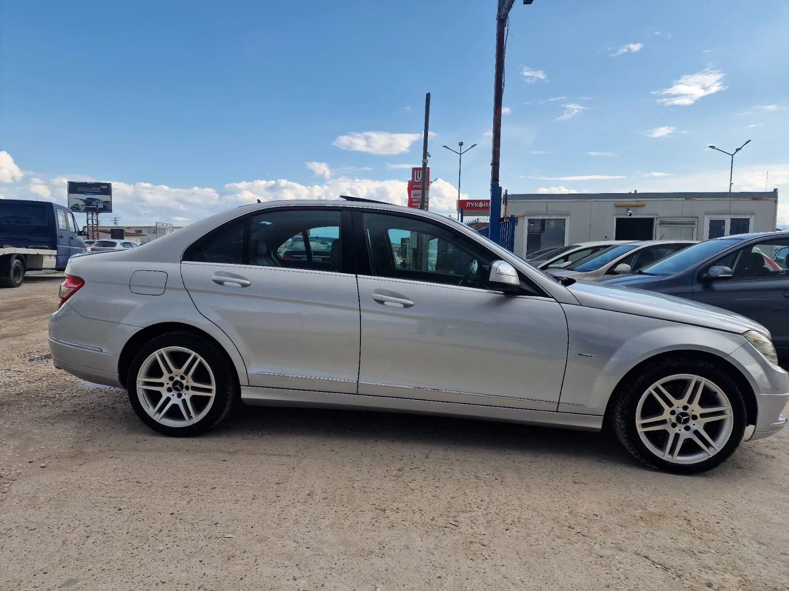 Mercedes-Benz C 320 AWANGAR! АВТОМАТ! НАВИ! 4Х4!  - изображение 4