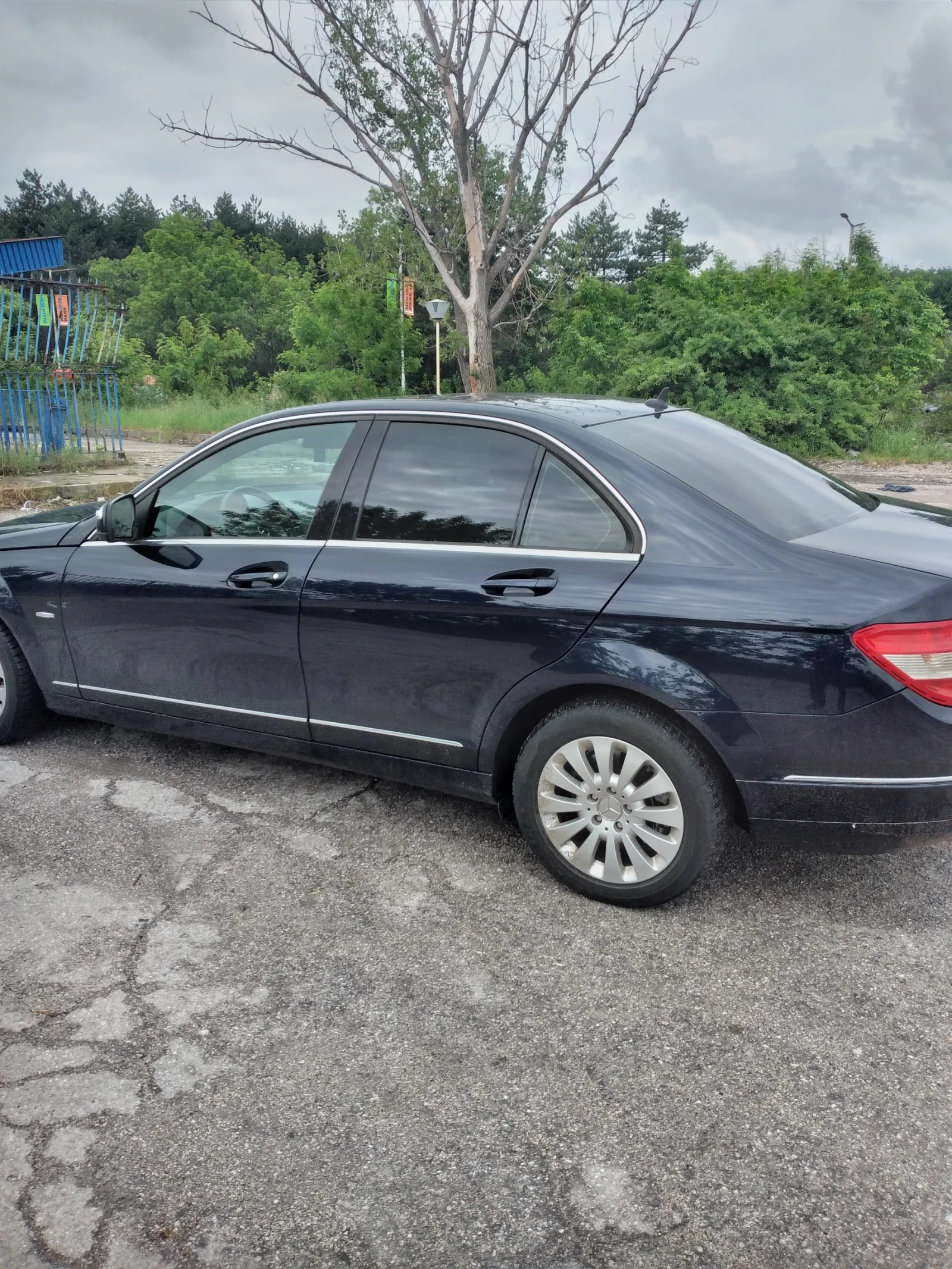 Mercedes-Benz C 220  - изображение 7