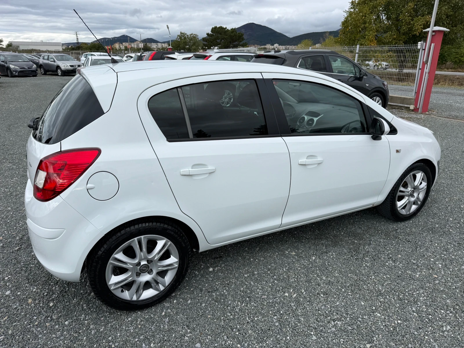 Opel Corsa (KATO НОВА)^(АГУ) - изображение 5