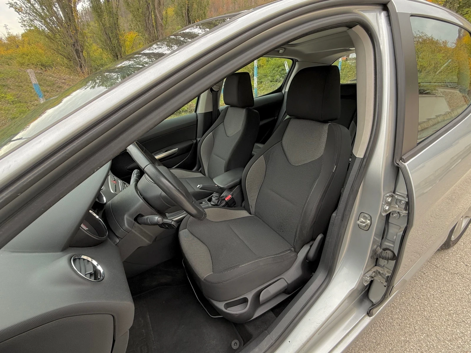 Peugeot 308 1.6 Automatic - изображение 10