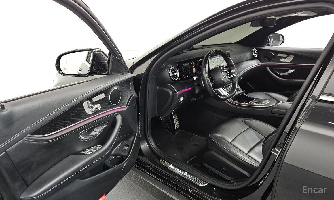 Mercedes-Benz E 220  - изображение 10