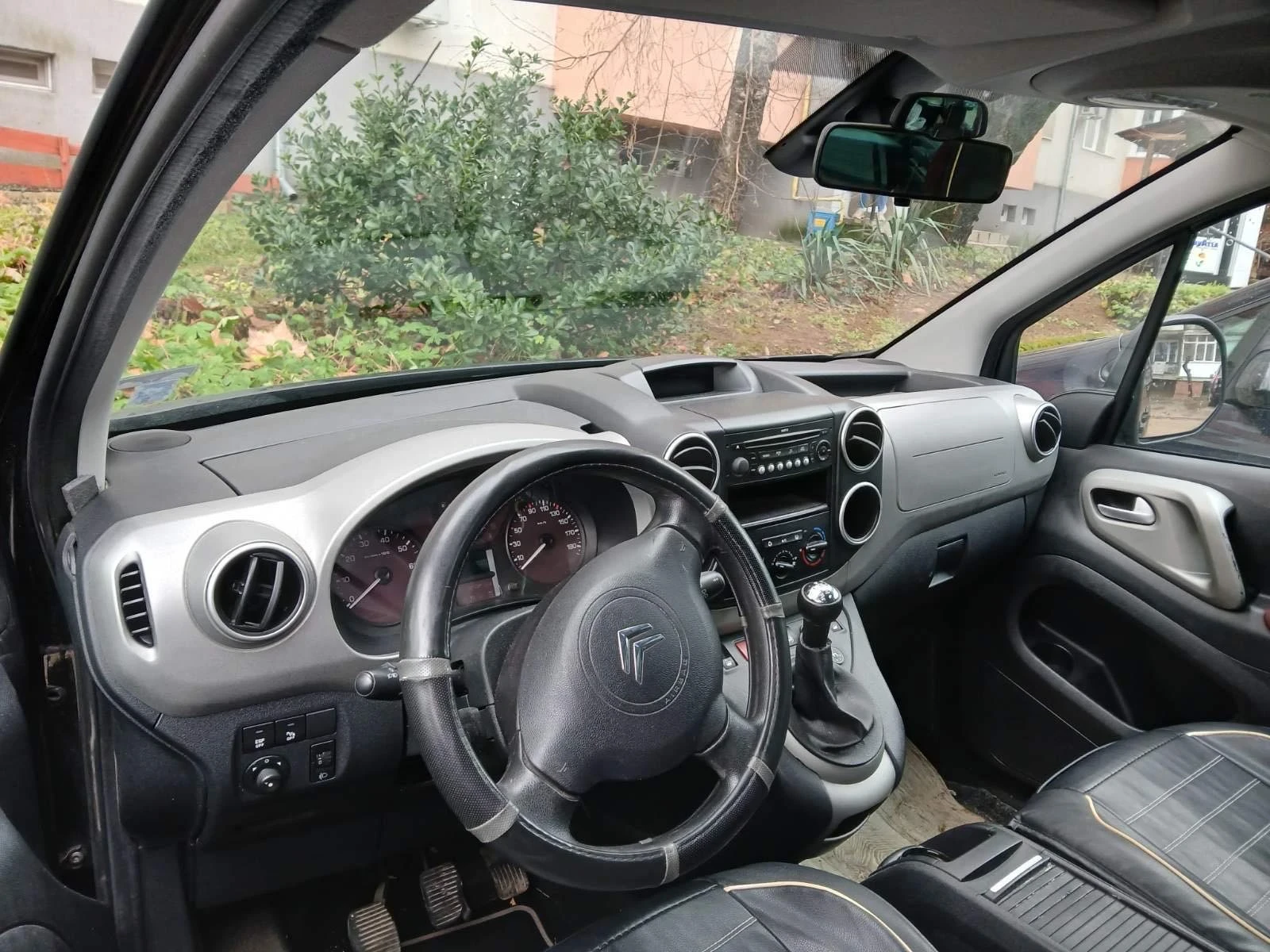 Citroen Berlingo 1.6 газ - изображение 2