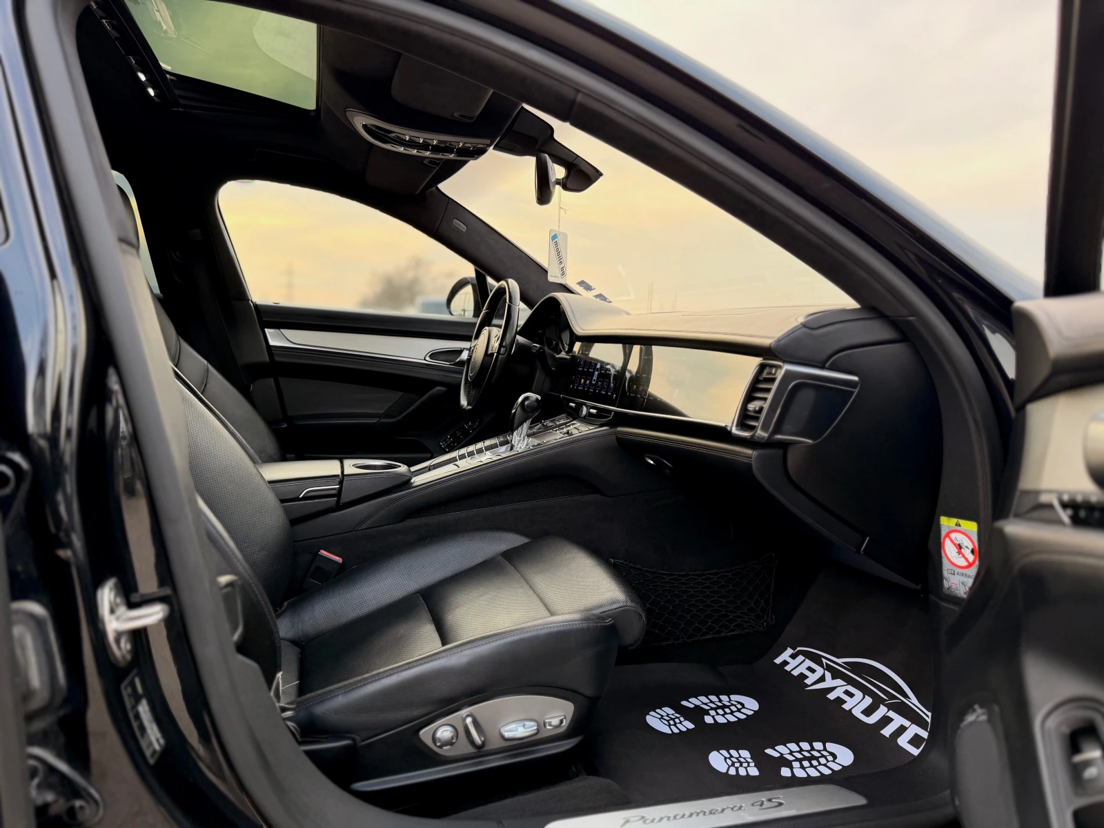 Porsche Panamera 4S= 4.8i= Distronic= Keyless Go= Burmester= , снимка 11 - Автомобили и джипове - 53727724