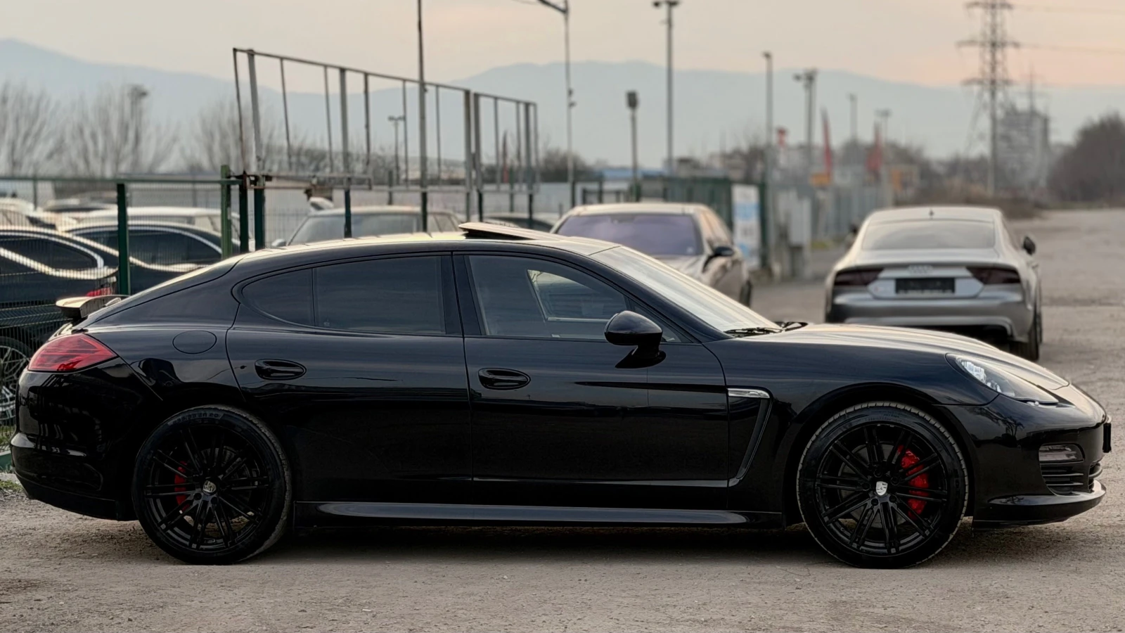 Porsche Panamera 4S= 4.8i= Distronic= Keyless Go= Burmester= , снимка 4 - Автомобили и джипове - 53727724