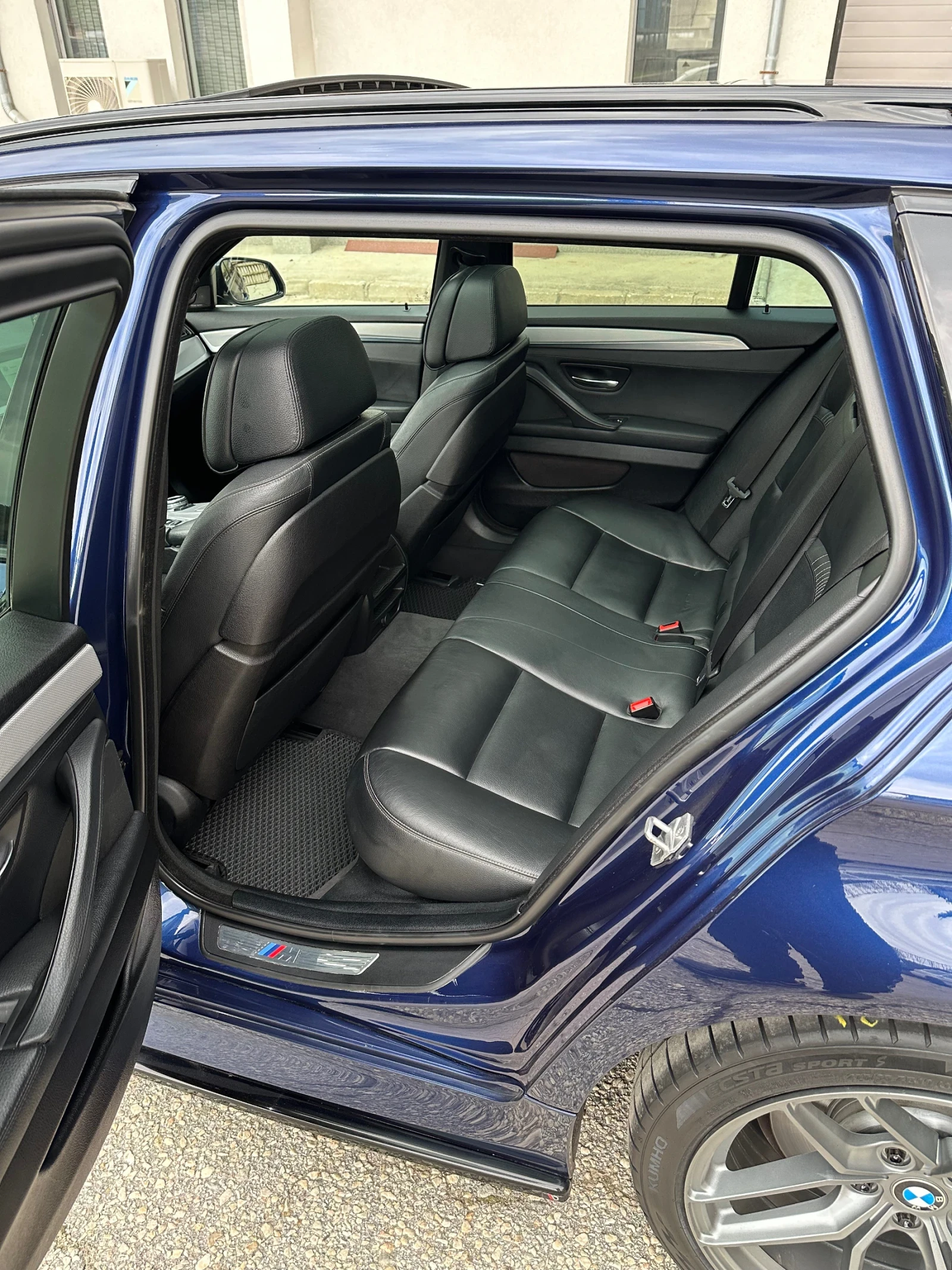 BMW 535 XD LCI M-PACK, снимка 12 - Автомобили и джипове - 55140684