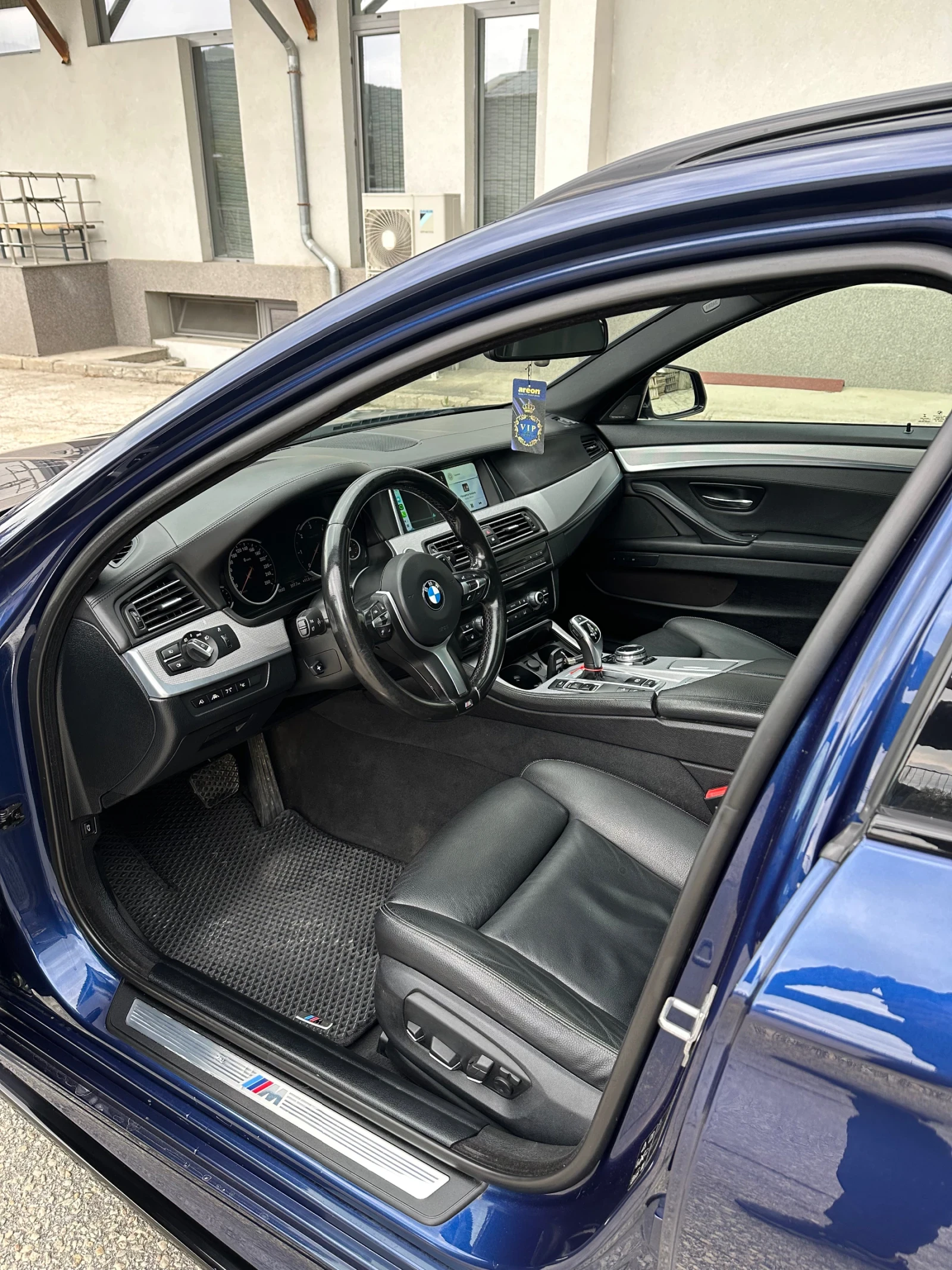 BMW 535 XD LCI M-PACK, снимка 12 - Автомобили и джипове - 54284043