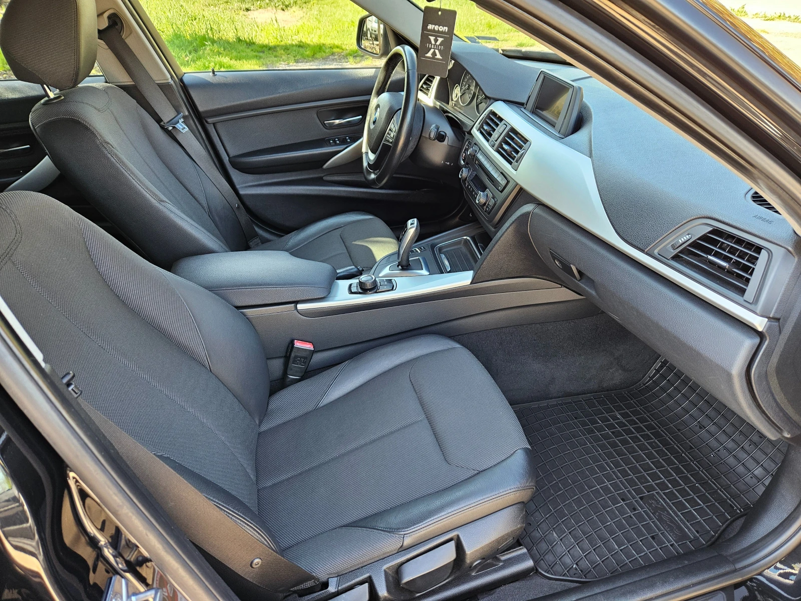 BMW 320 D 184кс. F31, снимка 11 - Автомобили и джипове - 54345116