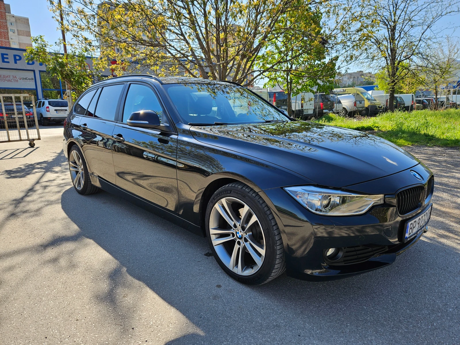 BMW 320 D 184кс. F31, снимка 3 - Автомобили и джипове - 54345116