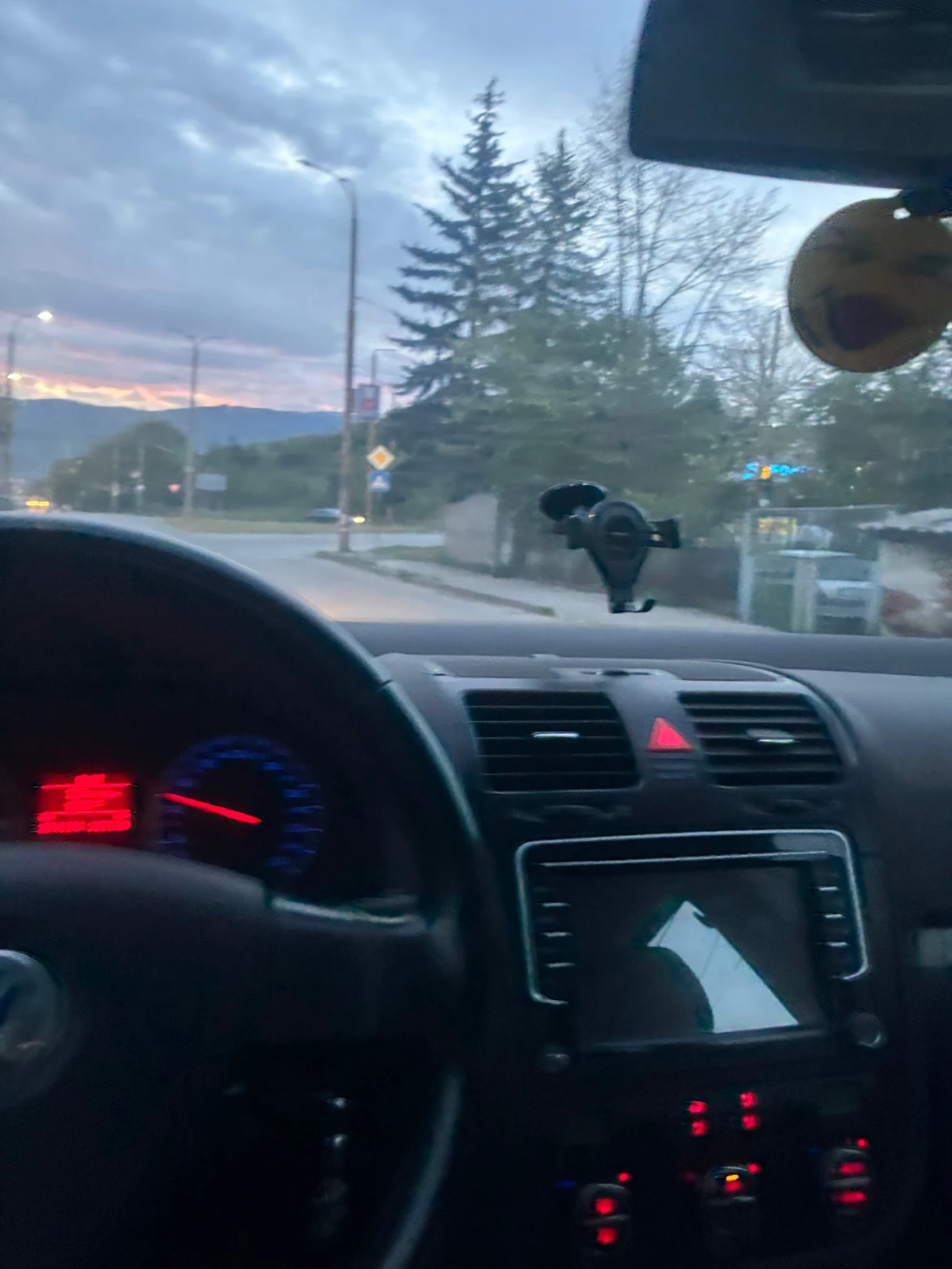 VW Golf, снимка 2 - Автомобили и джипове - 54477657