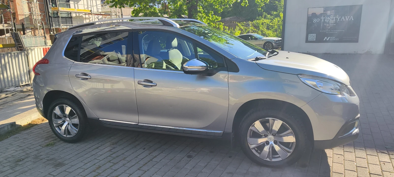 Peugeot 2008 ALLURE, снимка 7 - Автомобили и джипове - 54555551
